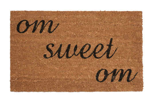 Doormat with 'om sweet om' text